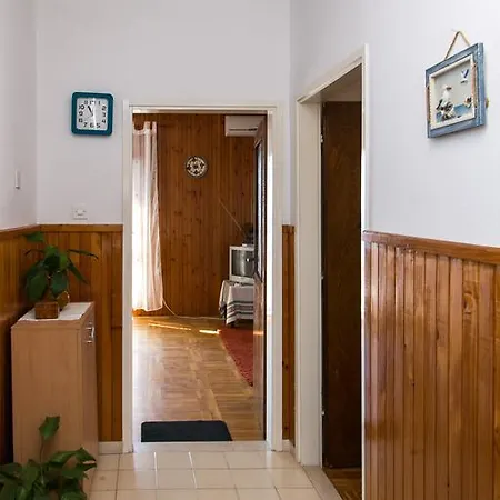 アパート Angelina